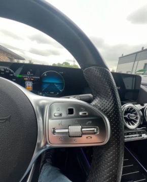 Mercedes EQA SUV 250 190KM 2021 Mercedes-Benz EQA Kamera Wirtualny kokpit Nawigacja Elektryczny 190KM, zdjęcie 10