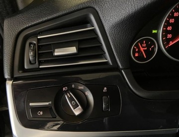 BMW Seria 5 F10-F11 Limuzyna Facelifting 518d 150KM 2016 BMW Seria 5 Pelna oferta na R-CARS.pl 2.0 Diesel 150KM, zdjęcie 16