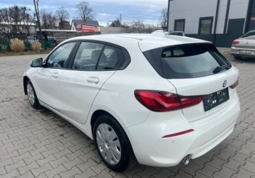 BMW Seria 1 F40 2022 BMW Seria 1 1.5 Diesel 116 KM LED Nawigacja Sensor 1.5 Diesel 116KM, zdjęcie 4