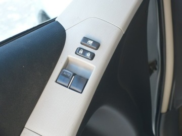 Toyota Yaris II Hatchback 5d 1.33 Dual VVT-i 101KM 2010 Toyota Yaris 1.3 VVT-i, zdjęcie 26