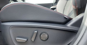 Ford Kuga III 2025 Ford Kuga Ford Kuga 1.5 EcoBoost, 186 KM, AT, ST-Line X 1.5 Benzyna 187KM, zdjęcie 15