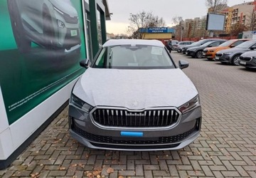 Skoda Superb IV Kombi 2.0 TSI 204KM 2025 Skoda Superb 2.0 TSI 204KM DSG EDITION 130, dostepny od reki 2.0 Benzyna, zdjęcie 2
