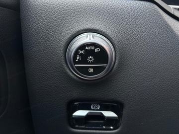 Mercedes GLC C254/X254 Coupe 2.0 200 204KM 2025 MERCEDES-BENZ GLC 200 4-Matic AMG Line 2.0 (204KM) 2025, zdjęcie 5