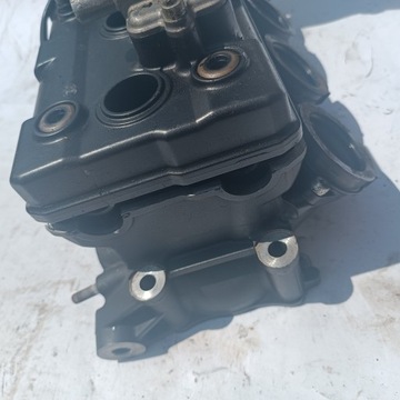 YAMAHA YZF R1 RN22 09- ГОЛОВКА В КОМПЛЕКТЕ