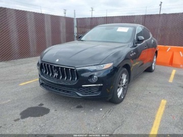 Maserati Levante 2022 Maserati Levante GT 2022 3.0l 3.0 Benzyna 345KM, zdjęcie 1