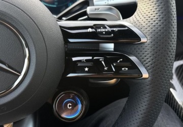 Mercedes AMG GT C190 Coupe 4d Facelifting 4.0 63 585KM 2025 Mercedes-Benz AMG GT GT 63 4m Coupe Pakiet wyposazenia Premium Plus 4.0, zdjęcie 24