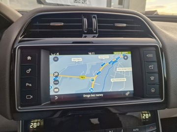 Jaguar XE Sedan 2.0 i4 180KM 2015 Jaguar XE Prestige Automat Xenon Ledy Navi, zdjęcie 21