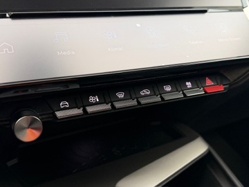 Peugeot 408 Crossover 1.2 PureTech 130KM 2023 peugeot 408 Salon Pl 1 WŁ FV 23% BEZWYPADKOWY FABRYCZNA GWARANCJA !, zdjęcie 27