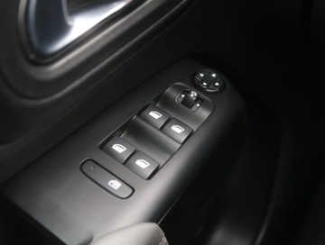 Citroen C5 Aircross SUV 1.6 PureTech 181KM 2019 Citroen C5 Aircross PureTech 180, Salon Polska, zdjęcie 20