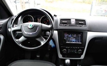 Skoda Yeti Minivan 1.2 TSI 105KM 2010 Skoda Yeti 1.2TSI Klimatyzacja Hak 1 rok gwarancji 1.2 Benzyna 105KM, zdjęcie 16