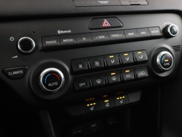 Kia Sportage IV SUV Facelifting 1.6 T-GDI 177KM 2019 Kia Sportage automat 177KM navi kamera grzane, zdjęcie 26