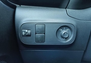 Citroen C3 III Hatchback Facelifting 1.2 PureTech 83KM 2023 Citroen C3 Citroen C3 1.2 Benz 83KM MAX SHINE Salon PL Serwis ASO CarPlay, zdjęcie 23