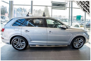 AUDI Q7 2015+ БОКОВЫЕ ПОДНОЖКИ OEM НАКЛАДКА