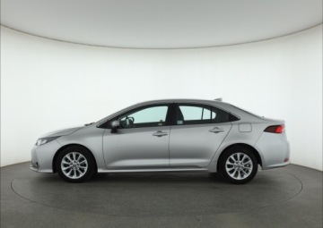 Toyota Corolla XII Sedan 1.5 VVT-i 125KM 2022 Toyota Corolla 1.5 VVT-i, Salon Polska, zdjęcie 2