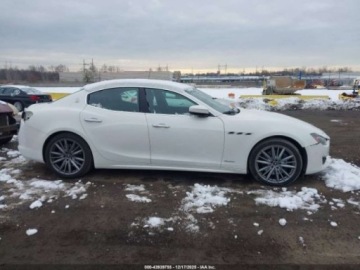 Maserati Ghibli III 2019 Maserati Ghibli 2019 MASERATI GHIBLI S Q4 GRANLUSSO 3.0 Benzyna 424KM, zdjęcie 2