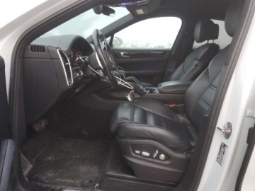 Porsche Cayenne III 2021 Porsche Cayenne E Hybrid Coupe 2021 3.0l 3.0 Hybryda 455KM, zdjęcie 7