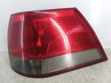 Lampa PRAWA tylna tył Opel Vectra C PRZED LIFT 2002-2008 KOMBI 24469461