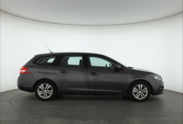 Peugeot 308 II SW Facelifting 1.5 BlueHDI 130KM 2018 Peugeot 308 1.5 BlueHDi, Salon Polska, Serwis ASO, zdjęcie 5
