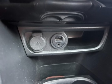 Peugeot 208 I Hatchback 5d Facelifting 1.6 BlueHDi 100KM 2016 Peugeot 208 1.6 diesel panorama dach zarej w PL ksiazka serwis zamiana, zdjęcie 17