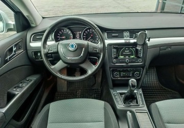 Skoda Superb II Kombi 2.0 TDI CR DPF 140KM 2013 Skoda Superb Skoda Superb II Bogate wyposazenie 2.0 Diesel 140KM, zdjęcie 8