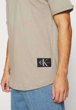 Outlet Calvin Klein Jeans BADGE TURN UP SLEEVE - T-shirt