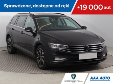 Volkswagen Passat B8 Variant Facelifting 2.0 TSI 190KM 2022 VW Passat 2.0 TSI, Salon Polska, 1. Właściciel