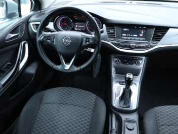 Opel Astra K Sports Tourer 1.4 Turbo 150KM 2017 Opel Astra 1.4 T, Salon Polska, Automat, Xenon, zdjęcie 6