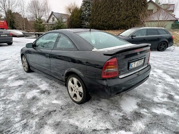 Opel Astra G Coupe 2.2 16V 147KM 2001 Opel Astra 2.2 01r, zdjęcie 3