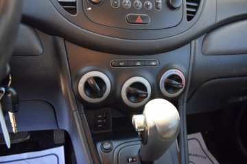 Hyundai i10 II 2013 Hyundai i10 1.1 Benzyna , AUTOMAT, 5-drzwi, Klimatyzacja, Czerwony, Rok Gw, zdjęcie 24