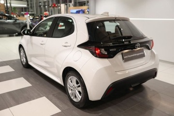 Toyota 2024 Toyota Yaris 1.5 Comfort 1.5 Benzyna 125KM, zdjęcie 3