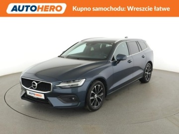 Volvo V60 II  Kombi 2.0 D4 190KM 2020 Volvo V60 2.0 D4 Automat AWD Momentum Pro Navi