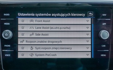 Volkswagen Passat B8 Variant Facelifting 2.0 TDI SCR 150KM 2023 Volkswagen Passat 2.0TDI 150KM DSG Elegance Grzana szyba Virtual cockpit E, zdjęcie 30