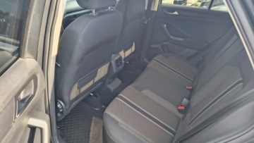 Volkswagen T-Roc I SUV 1.5 TSI ACT 150KM 2018 Volkswagen T-Roc 1.5TSI 150KM ACC SalonPL Iwl ASO, zdjęcie 9