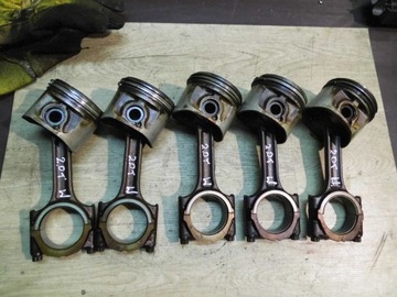 Volvo S60 V70 S80 2.0 T - Tłok + Korbowód