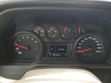 Chevrolet Silverado II 2022 Chevrolet Silverado K1500 Custom 2022 2.7l 2.7 Benzyna 310KM, zdjęcie 9