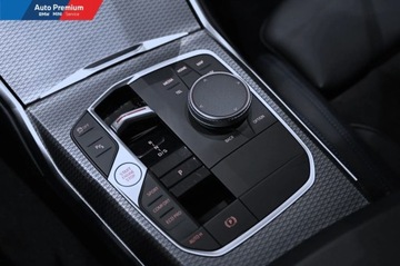 BMW Seria 3 G20-G21 Limuzyna Facelifting 2.0 318d 150KM 2023 BMW Seria 3 318dFV23Fotele SportoweAdaptacyjne Reflektory LED 2.0 150KM, zdjęcie 5