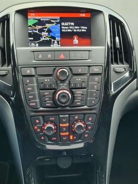 Opel Astra J Sports Tourer Facelifting 2.0 CDTI ECOTEC 165KM 2014 Opel Astra 2.0.164KM. 2.0 Diesel 164KM, zdjęcie 13