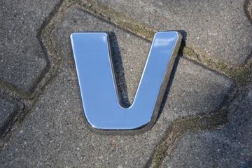 EMBLEMAT ZNACZEK LITERA 