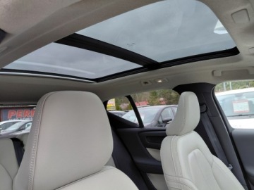 Volvo XC40 Crossover Facelifting 2.0 B5 250KM 2023 Volvo XC 40 Full Opcja Panorama Kamera 360 4x4 Full LED Harman Kardon 2.0, zdjęcie 17