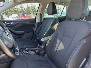 Skoda Scala Hatchback 1.0 TSI 110KM 2021 Skoda Scala Ambition 1.0 TSI 110KM DSG Salon PL F, zdjęcie 9