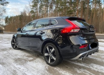 Volvo V40 II Hatchback Facelifting 2.0 D2 120KM 2019 Volvo V40 D2 Geartronic RDesign, zdjęcie 1