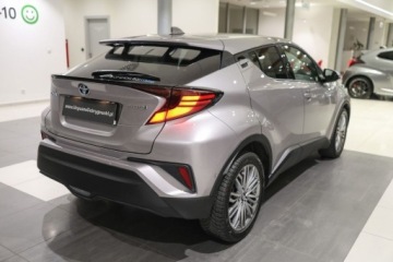 Toyota C-HR I Crossover Facelifting 1.8 Hybrid 122KM 2020 Toyota C-HR 1.8 Hybrid Executive 1.8 Hybryda 122KM, zdjęcie 12