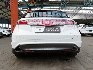 Honda Civic VIII Hatchback 3d 1.8 i-VTEC 140KM 2010 Honda Civic GAZ BIAŁA PERŁA Krajowa Bezwypadkowa, zdjęcie 3