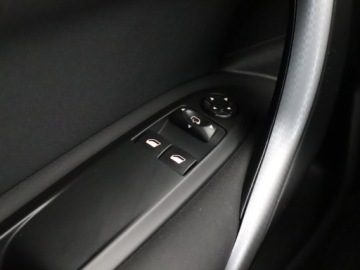 DS 4 I Hatchback Facelifting 2015 1.2 PureTech 131KM 2016 DS 4 1.2 PureTech, Skóra, Navi, Xenon, Bi-Xenon, zdjęcie 15