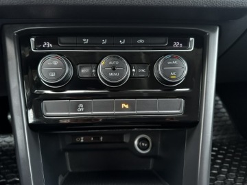 Volkswagen Touran III 2.0 TDI 150KM 2017 Volkswagen Touran Salon Polska Led, Tempomat ACC, zdjęcie 26