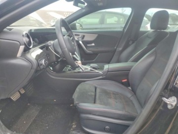 Mercedes Klasa A W177/V177 2020 Mercedes-Benz Klasa A 220 4Matic 2020 2.0 Benzyna 188KM, zdjęcie 7