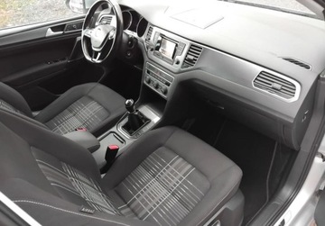 Volkswagen Golf Sportsvan Sportsvan 1.6 TDI BlueMotion 110KM 2015 Volkswagen Golf Sportsvan 1,6 Tdi Navi Alufelgi Klimatronik Po oplatach, zdjęcie 10