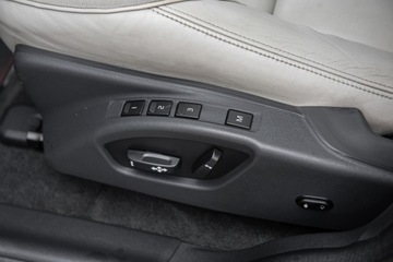 Volvo XC60 II Crossover D4 190KM 2017 Volvo XC60 Ocean Race 2.0 D4 190PS AWD Full Opcja! rej. PL Piękny Zadbany!, zdjęcie 12