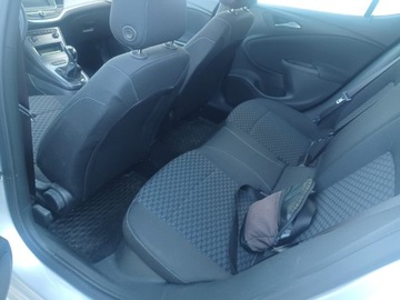 Opel Astra J Sedan 1.6 CDTI ecoFLEX 110KM 2019 Opel Astra 2019r., 1.6L CDTI 110 KM, 1.6 Diesel 110KM, zdjęcie 10