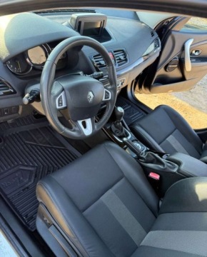 Renault Megane III Hatchback Facelifting 1.4 TCe 130KM 2013 Renault Megane Renault Megane 1.4 16V TCE Bose Edition 1.4 Benzyna 130KM, zdjęcie 6